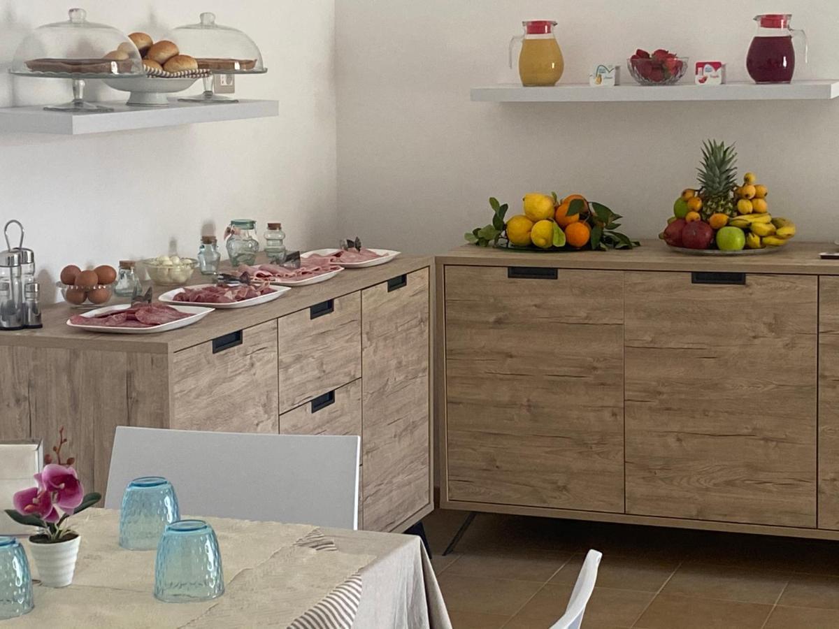 B&B Palazzo Loreto 아볼라 외부 사진