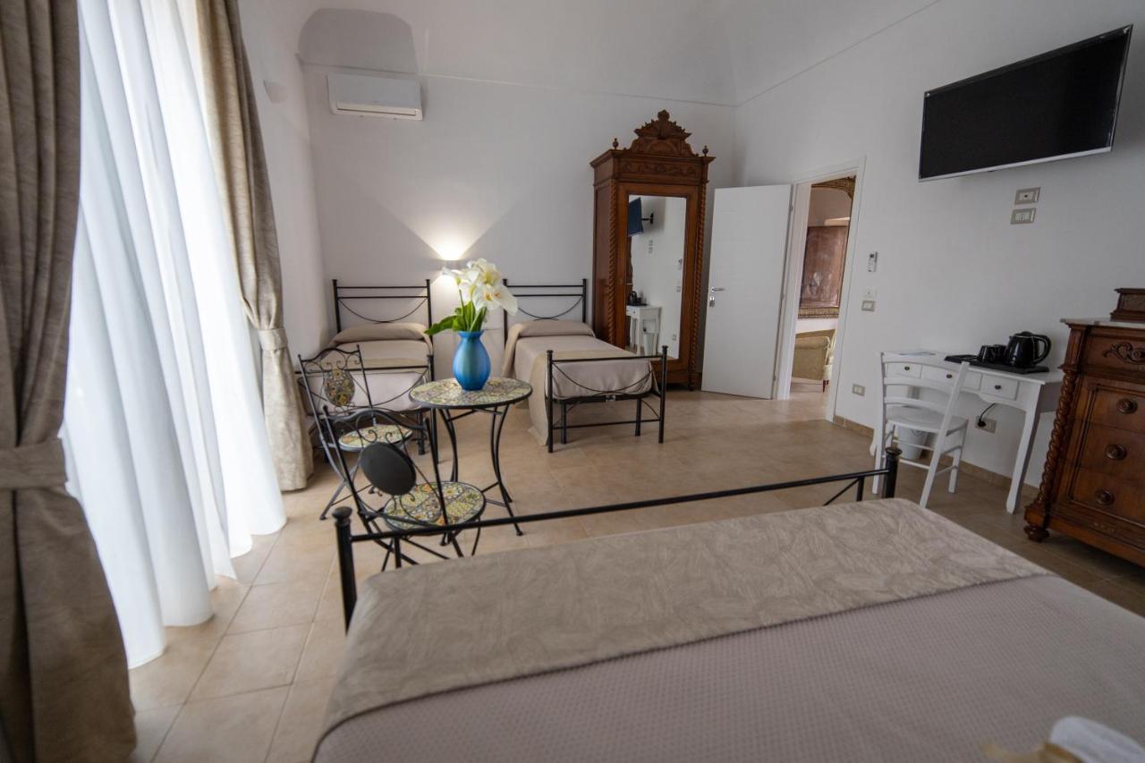 B&B Palazzo Loreto 아볼라 외부 사진