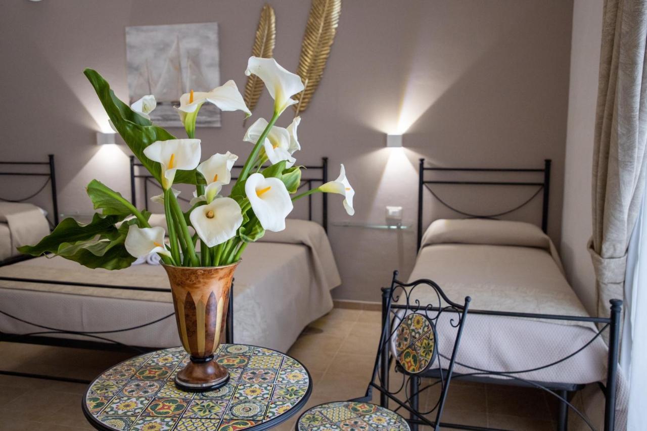 B&B Palazzo Loreto 아볼라 외부 사진
