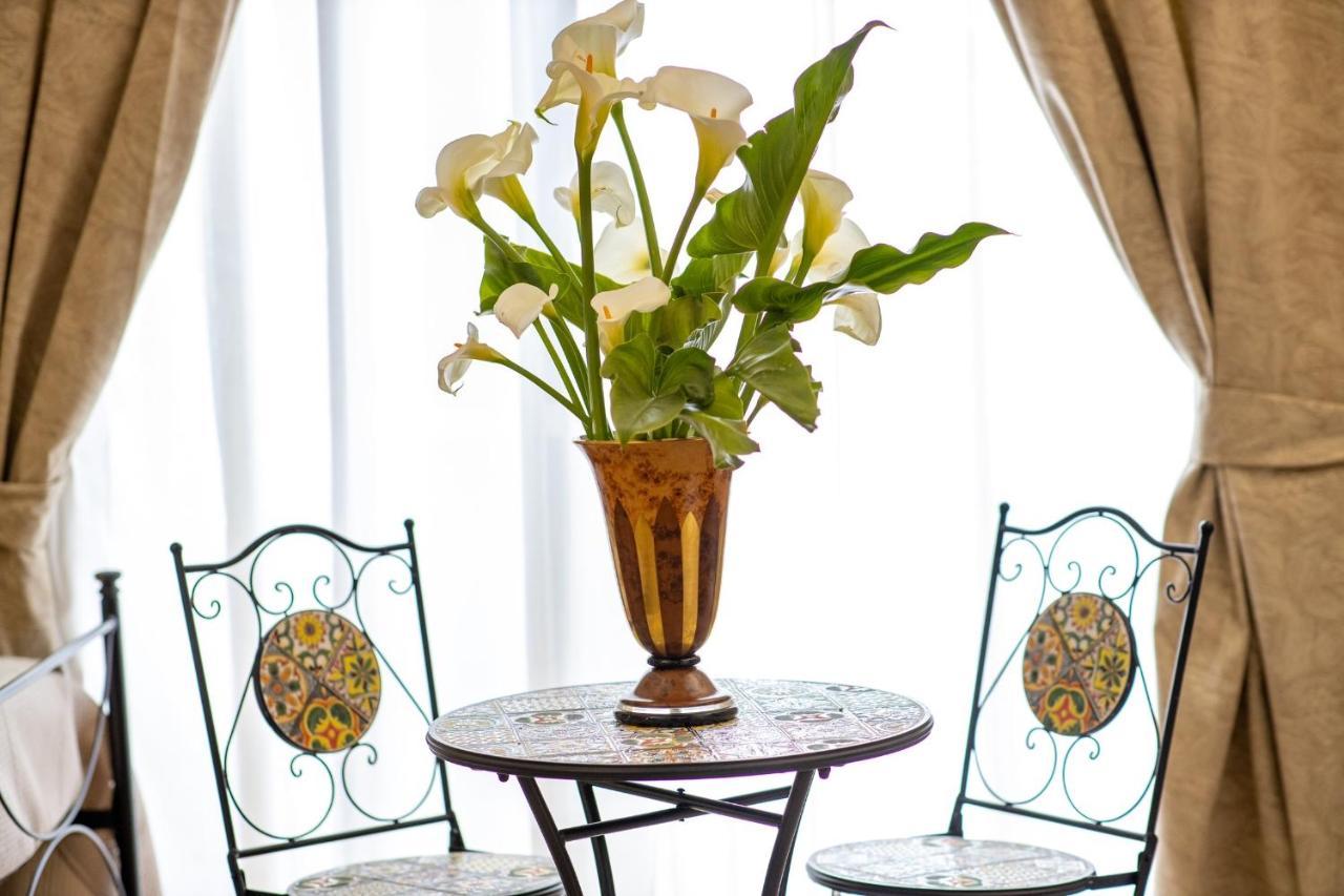 B&B Palazzo Loreto 아볼라 외부 사진