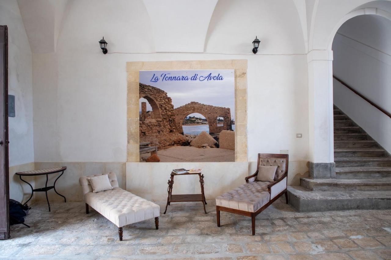 B&B Palazzo Loreto 아볼라 외부 사진